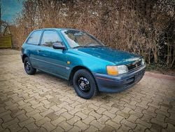 Grün Gebraucht 1993 Toyota Starlet Kleinwagen | 2.399 €
