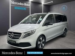 Brillantsilber Gebraucht 2023 Mercedes V250 Edition Van / Kleinbus | 54.990 € (Fairer Preis)