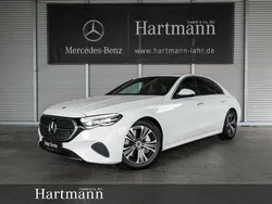 Polarweiß Gebraucht 2024 Mercedes E450 Avantgarde Limousine | 65.750 € (Fairer Preis)