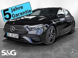 Unilack nachtschwarz Gebraucht 2025 Mercedes A200 AMG Limousine | 43.999 €