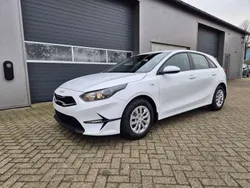 Weiß Neu 2025 Kia Ceed Vision Van / Kleinbus | 24.434 € (Fairer Preis)