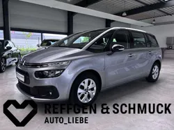 Grau Gebraucht 2022 Citroën C4 SpaceTourer Live Van / Kleinbus | 20.980 € (Etwas zu teuer)