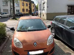 Orange Gebraucht 2010 Renault Twingo Expression Kleinwagen | 2.800 € (Fairer Preis)