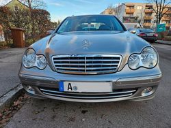 Silber Gebraucht 2004 Mercedes C200 Elegance Limousine | 6.499 €
