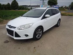 Weiß Gebraucht 2014 Ford Focus SYNC Edition Kombi | 5.950 € (Fairer Preis)