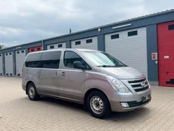Silber Gebraucht 2015 Hyundai H-1 Premium Van / Kleinbus | 16.899 € (Fairer Preis)