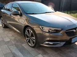 Grau Gebraucht 2018 Opel Insignia Exklusiv Limousine | 20.500 € (Etwas zu teuer)