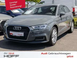 Nanograu metallic Gebraucht 2017 Audi A3 Design Limousine | 16.875 € (Fairer Preis)
