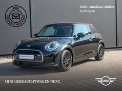 Midnight black (metallic) Gebraucht 2021 Mini ONE Kleinwagen | 19.420 € (Fairer Preis)