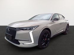 Chrystal pearl (metallic) Gebraucht 2022 DS Automobiles DS4 Performance Line Plus Limousine | 25.380 € (Guter Preis)