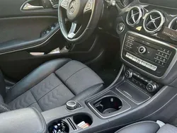 Schwarz Gebraucht 2017 Mercedes GLA200 SUV | 22.900 € (Etwas zu teuer)