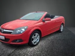 Rot Gebraucht 2009 Opel Astra Cabriolet Cabrio | 2.950 € (Fairer Preis)