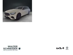 Weiß Gebraucht 2022 Mercedes E300 AMG Kombi | 39.750 € (Fairer Preis)