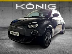 Schwarz Gebraucht 2022 Fiat 500e Icon Kleinwagen | 15.990 € (Etwas zu teuer)