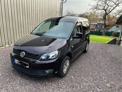 Violett Gebraucht 2014 VW Caddy Trendline Van / Kleinbus | 7.700 € (Guter Preis)