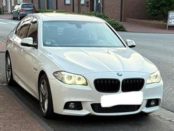 Weiß Gebraucht 2014 BMW 520 M Sport Limousine | 17.000 € (Teuer)