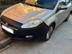 Gold Gebraucht 2007 Fiat Bravo Kleinwagen | 1.950 € (Fairer Preis)
