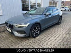 Thunder grey metallic Gebraucht 2022 Volvo V60 Core Kombi | 22.890 € (Fairer Preis)