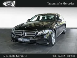 Schwarz (obsidianschwarz metalliclack) Gebraucht 2017 Mercedes E200 Avantgarde Limousine | 25.650 € (Fairer Preis)