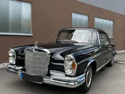 Schwarz Gebraucht 1965 Mercedes W112 Cabrio | 189.900 €