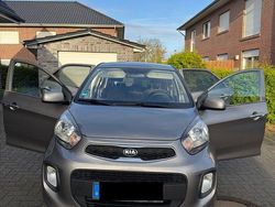 Grau Gebraucht 2016 Kia Picanto Kleinwagen | 7.350 € (Guter Preis)