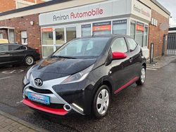 Schwarz Gebraucht 2017 Toyota Aygo X-play Kleinwagen | 6.599 € (Superpreis)
