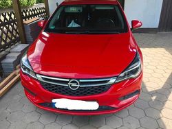 Rot Gebraucht 2017 Opel Astra Limousine | 9.000 € (Guter Preis)