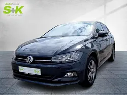 Grau Gebraucht 2022 VW Polo Active Kleinwagen | 19.690 € (Fairer Preis)