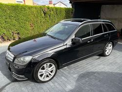 Schwarz Gebraucht 2013 Mercedes C200 Avantgarde Kombi | 7.100 € (Guter Preis)