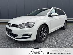 Weiß Gebraucht 2016 VW Golf VII Allstar Kombi | 6.990 € (Fairer Preis)