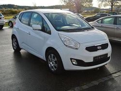 Weiß Gebraucht 2012 Kia Venga Spirit Kleinwagen | 6.499 € (Fairer Preis)