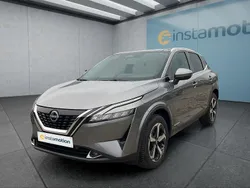 Grau Gebraucht 2023 Nissan Qashqai SUV | 26.649 € (Fairer Preis)
