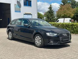 Schwarz Gebraucht 2012 Audi A4 Attraction Kombi | 8.500 € (Fairer Preis)