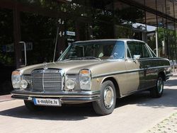 Braun Gebraucht 1969 Mercedes W114 | 15.450 €