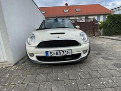 Weiß Gebraucht 2011 Mini John Cooper Works Kleinwagen | 12.500 € (Fairer Preis)
