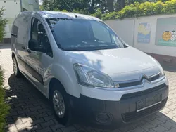 Weiß Gebraucht 2012 Citroën Berlingo Van / Kleinbus | 6.900 € (Teuer)