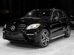 Schwarz Gebraucht 2015 Mercedes ML63 AMG AMG SUV | 26.300 € (Guter Preis)