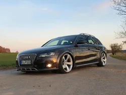 Braun Gebraucht 2011 Audi A4 Allroad S-Line Kombi | 12.000 € (Etwas zu teuer)