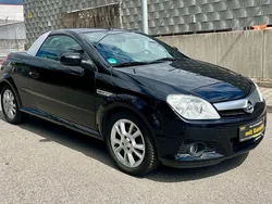 Schwarz Gebraucht 2006 Opel Tigra Edition Cabrio | 3.490 € (Fairer Preis)