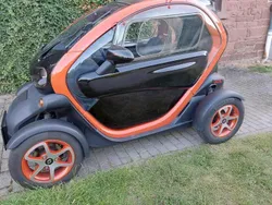Gebraucht 2020 Renault Twizy Kleinwagen | 5.480 € (Guter Preis)