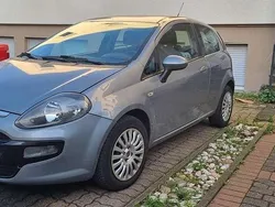Grau Gebraucht 2011 Fiat Punto Kleinwagen | 1.799 € (Guter Preis)