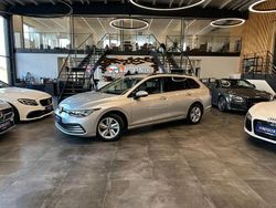 Silber Gebraucht 2021 VW Golf VIII Life Kombi | 14.999 € (Guter Preis)