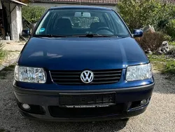 Blau Gebraucht 2000 VW Polo Kleinwagen | 2.350 €