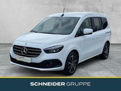 Weiß Gebraucht 2023 Mercedes T180 Edition Van / Kleinbus | 27.890 € (Fairer Preis)