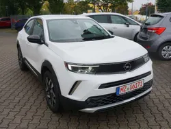 Jade weiss/arktis weiss Gebraucht 2021 Opel Mokka Business Elegance SUV | 17.500 € (Fairer Preis)