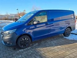 Blau Gebraucht 2016 Mercedes Vito Van | 9.990 € (Guter Preis)