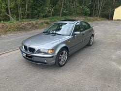 Silber Gebraucht 2004 BMW 318 Limousine | 2.400 € (Guter Preis)