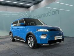 Blau Neu 2024 Kia Soul EV Spirit SUV | 34.535 € (Fairer Preis)