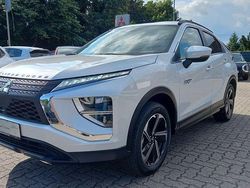 Weiß Gebraucht 2023 Mitsubishi Eclipse Cross Basis SUV | 23.490 € (Guter Preis)