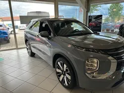 Grau Neu 2025 Mitsubishi Outlander P-HEV Top SUV | 54.990 €